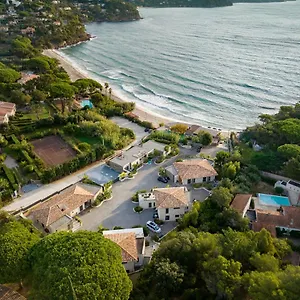  Lodge Akwabay - Les Du Cap France